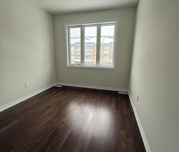 For Lease - 18 Lipscott Drive, Caledon, Ontario - Photo 6