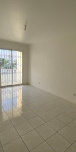 Location Appartement 1 pièce 20m² STE CLOTILDE 97490 - Photo 4