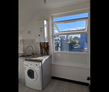 1 Bed Flat, Burley Street, LS3 - Photo 5