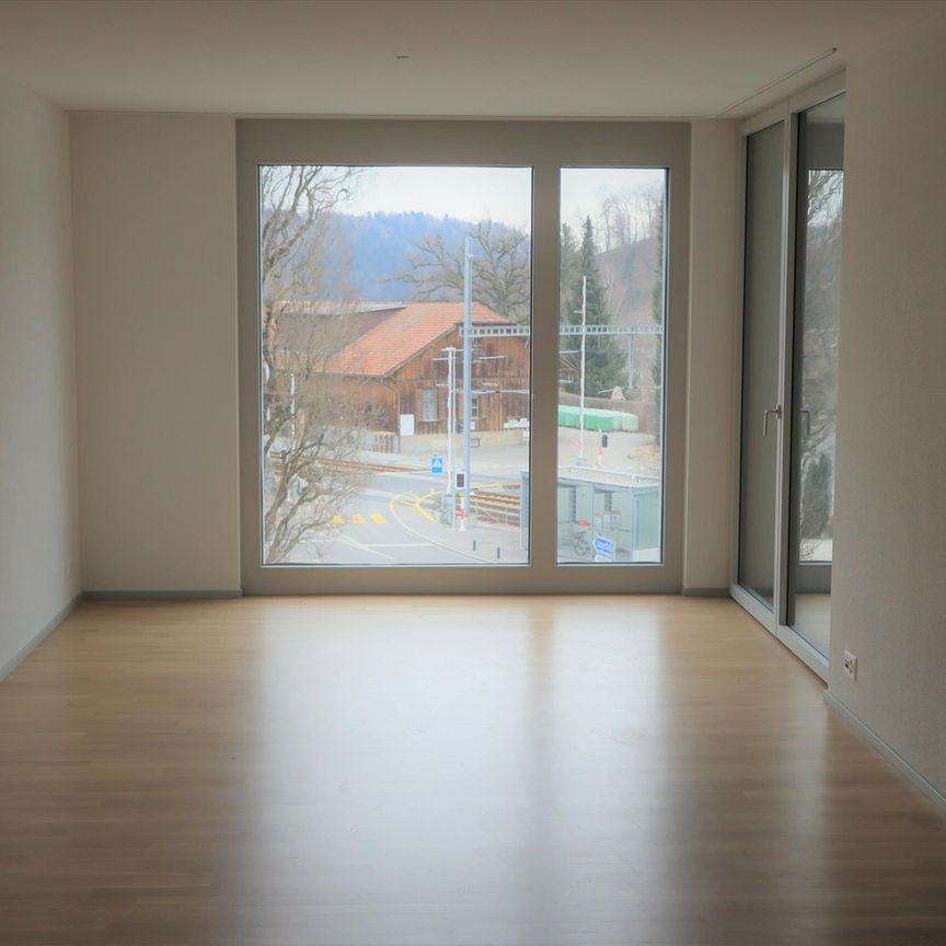 "Moderne Wohnung an bester Lage beim Bahnhof" - Photo 1