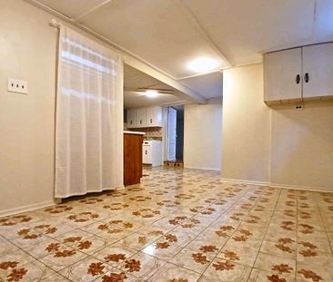 For Lease - 310 Westwood Avenue Unit# Lower Level, Toronto, Ontario - Photo 3