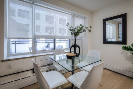 For Lease - 420 Eglinton Avenue Unit# 405, Toronto, Ontario - Photo 3