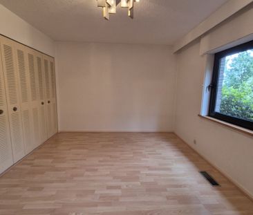 UCCLE/FORT-JACO - Photo 3