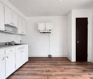 9156 12e Avenue - Photo 2