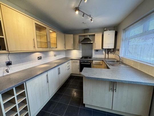 2 bedroom semi-detached house to rent - Photo 1