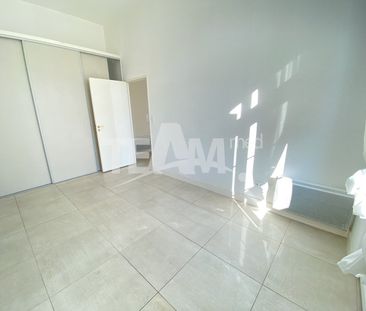 Location Appartement 2 pièces 44m² SETE 34200 - Photo 3