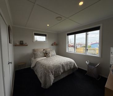 Lovely Three Bedroom Longburn - Photo 5