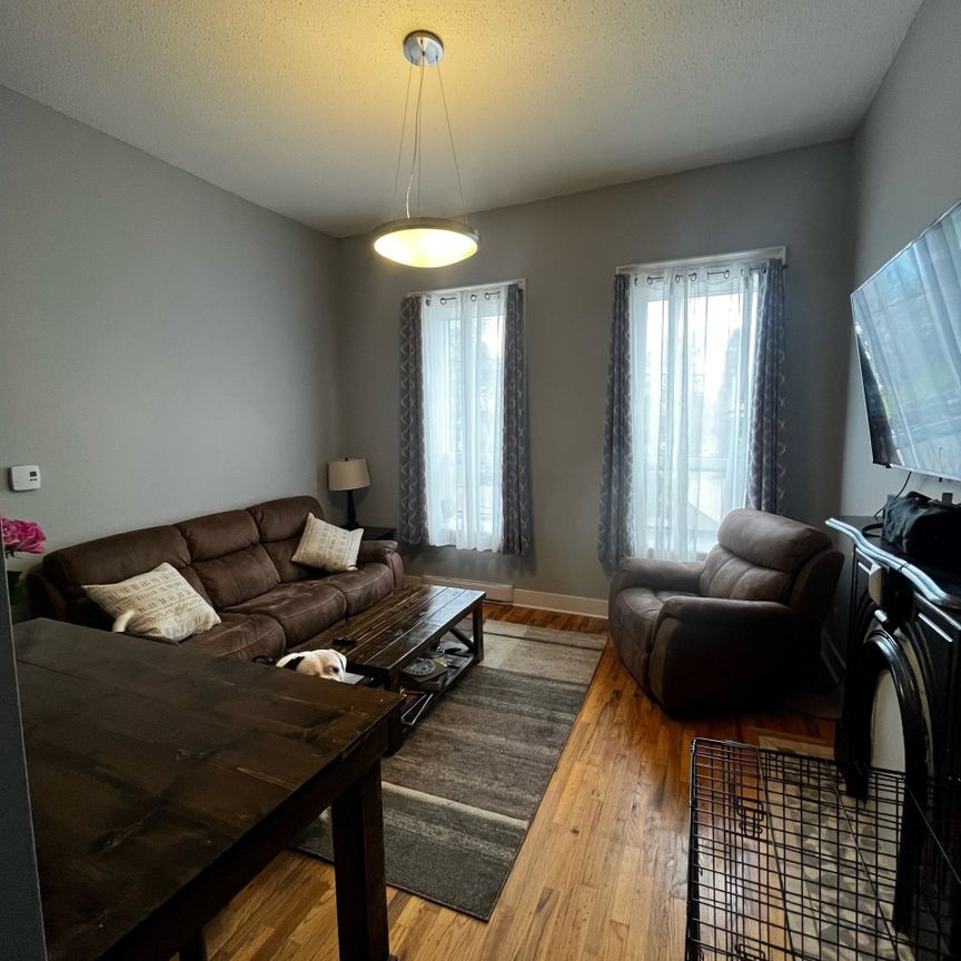 271 Charlotte Suite 1 - Photo 1