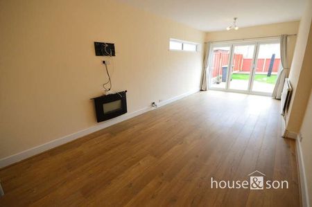 The Grove, Moordown, BH9 - Photo 2