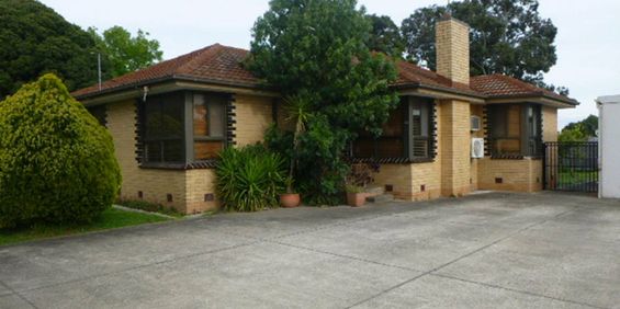 CLOSE TO ALL AMENITIES - Photo 3