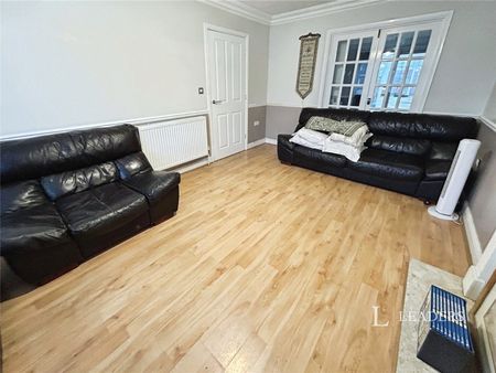 4 bedroom house to rent Oxney Road, Peterborough, Cambridgeshire, PE1 - Photo 2