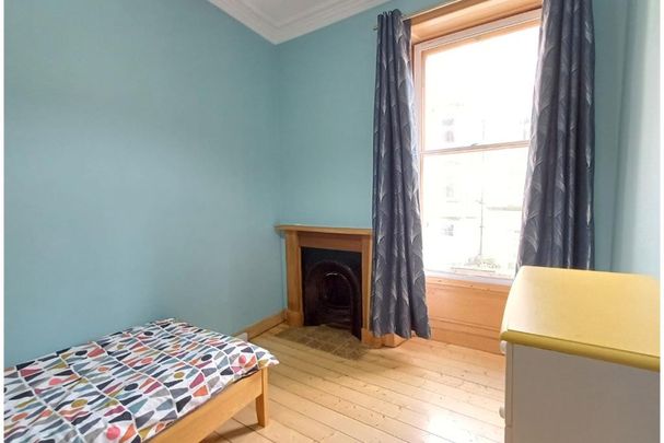 2 bed flat for rent in Merchiston - Photo 1