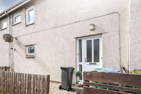 Huntly Avenue, Livingston, EH54 - Photo 3