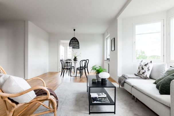 Granrisvägen, Örebro - Photo 1