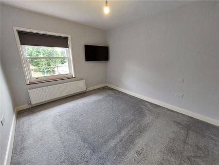 2 bedroom semi-detached house to rent - Photo 2