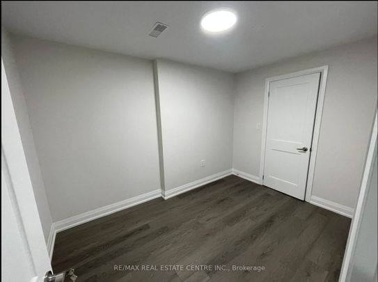 For Lease - 3727 Althorpe Circle, Mississauga, Ontario - Photo 1