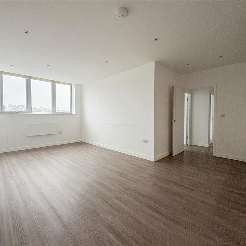 London Road, St. Leonards, TN37 6FL - Photo 1