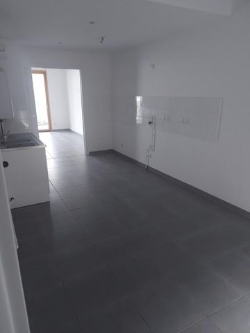 Location Appartement 5 pièces 114m² LORMONT 33310 - Photo 3