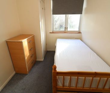 Room in a Shared Flat, Pennyfields, E14 - Photo 5