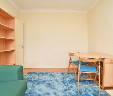 Grove Park Terrace, Harrogate, HG1 4BW - Photo 6