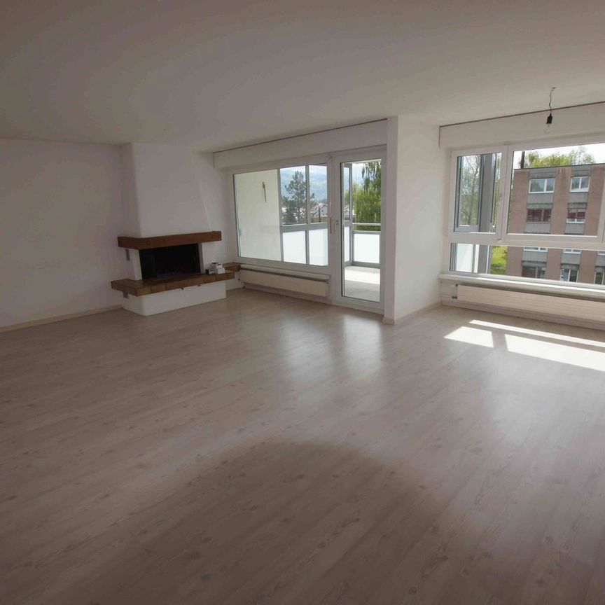 4.5 Zimmer, 105 m², 4. Stock - Photo 1