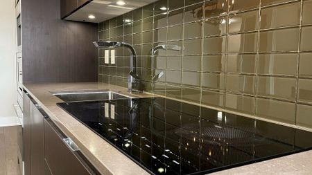 For Lease - 200 Bloor Street Unit# 2502, Toronto, Ontario - Photo 3