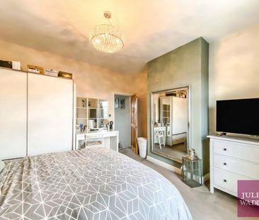 2 bedroom end of terrace house to rent - Photo 4