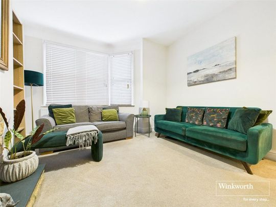 3 bedroom semi-detached house to rent - Photo 1