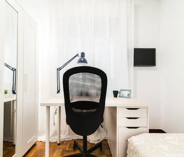 Calle de Juan Bravo, Madrid, Community of Madrid 28006 - Photo 2