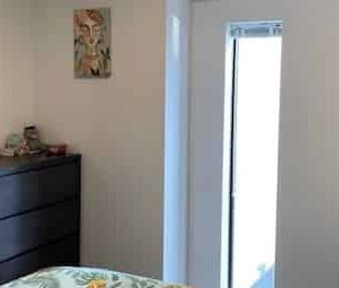 Central Wellington one-bedroom apartment - Photo 2