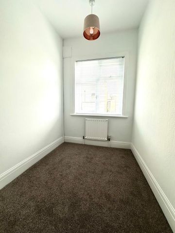 3 bedroom maisonette to rent - Photo 5