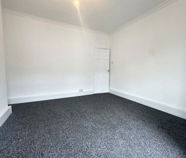 Salisbury Gardens, Raglan Street - Photo 4