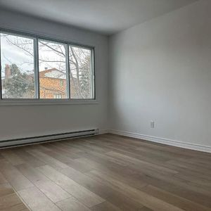 MELATTI LOUER "Salles De Repos": 4 ½ à louer à LaSalle - Photo 2