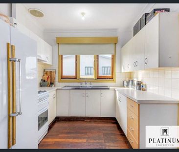 Charming 3x1 Home in Carey Park - Photo 6