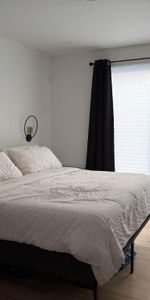 Grand 3 chambres, 2 salles de bain Métro Crémazie - Photo 3