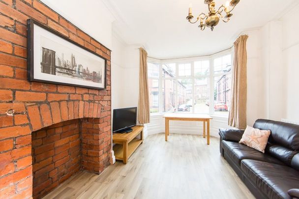 Claremont Avenue, Hyde Park, Leeds - Photo 1