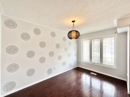 For Lease - 19 Sivyer Crescent, Ajax, Ontario - Photo 1