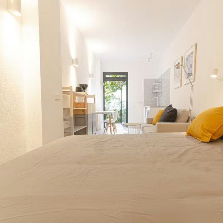 Carrer de les Balears, Barcelona, Catalonia 08023 - Photo 1