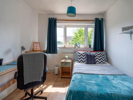 5 bedroom house to rent - Photo 1