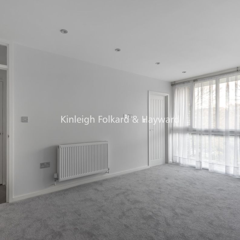 Ashbourne Close, London, N12 - Photo 1