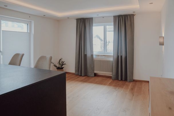 Moderne neu renovierte 4-Zimmer Wohnung zu vermieten - Photo 1