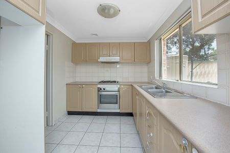 15/12 Eastern Road, Quakers Hill NSW 2763 - Townhouse For Rent | Domain - Photo 3