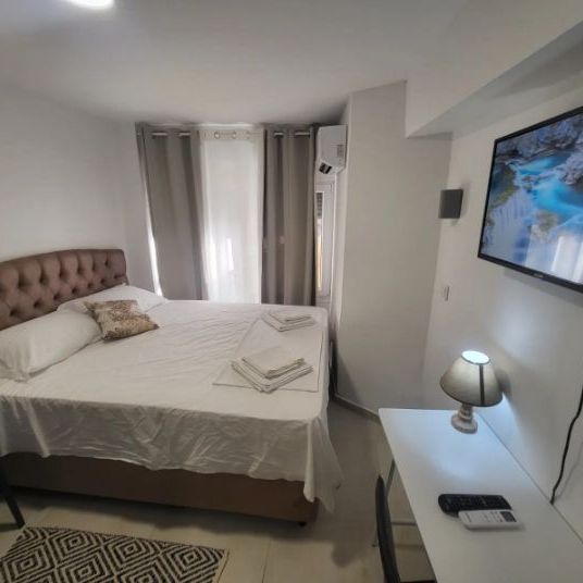 Studio/Γκαρσονιέρα για ενοικίαση Αντιγονιδών (Κέντρο Θεσσαλονίκης) - Photo 1