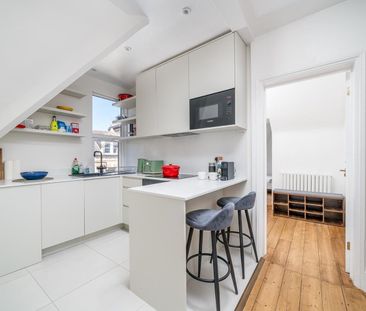 2 Bed Maisonette, Glazbury Road, W14 - Photo 3