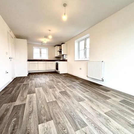 Martins Way, Stratford-upon-Avon, CV37 - Photo 1