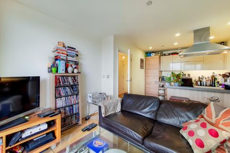 1 bedroom apartment to rent - Photo 3