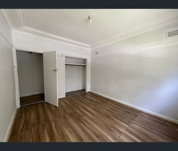 23 Junia Avenue, Toongabbie, NSW 2146 - Photo 2