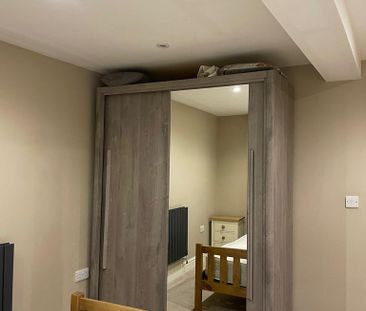 2 bedroom apartment to rent - Photo 6