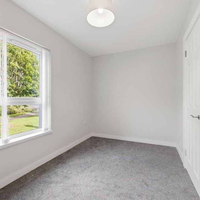 19 Parkgate Gardens, Belfast, BT4 1ES - Photo 1
