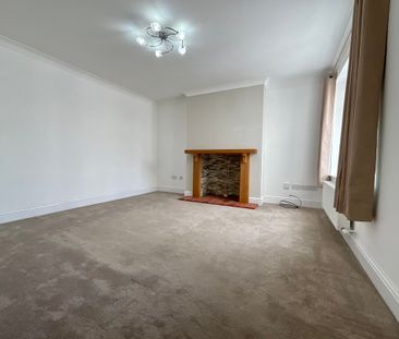 2 bedroom End Terraced House to let - Photo 5